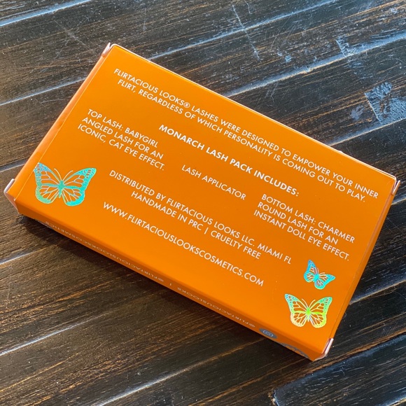 Flirtacious Looks Cosmetics Monarch Lash Pack - Picture 3 of 3